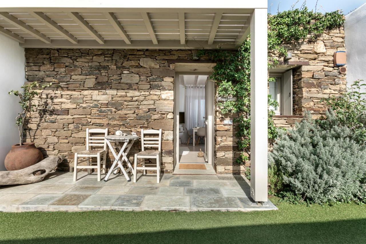 White Tinos Luxury Suites Steni Exterior photo
