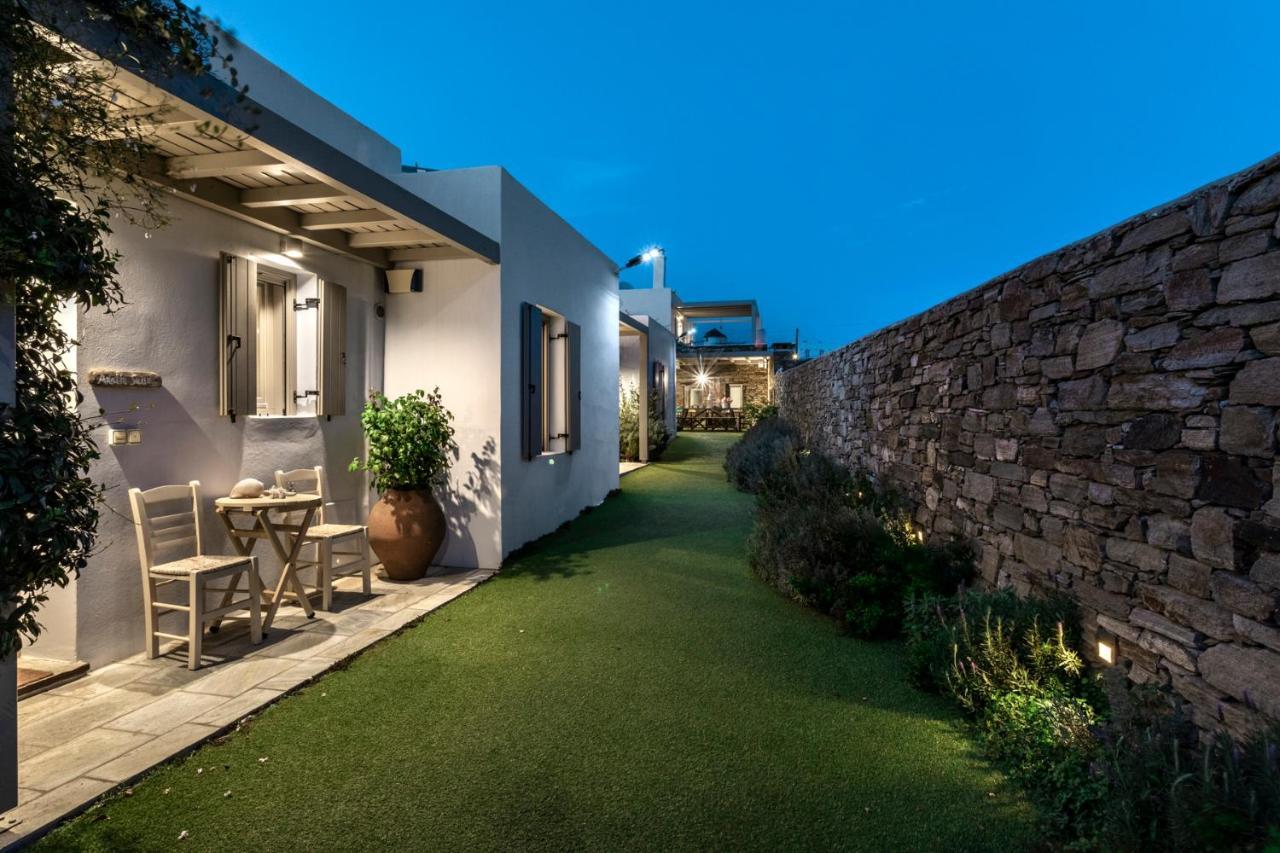 White Tinos Luxury Suites Steni Exterior photo