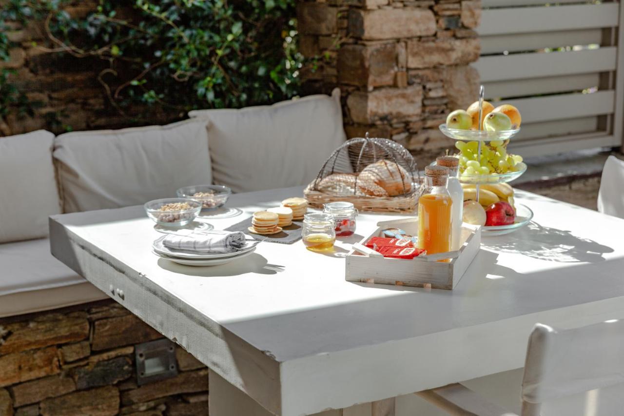 White Tinos Luxury Suites Steni Exterior photo